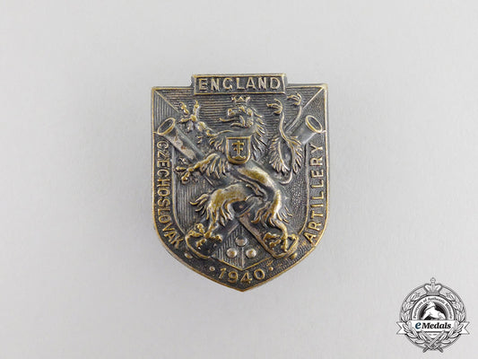 a_second_war_british-_made_czech_artillery_in_england_badge1940_cc_6595