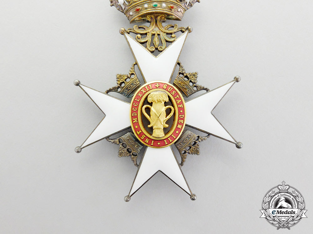 sweden._an_order_of_vasa,_commander's_neck_badge_by_carlman_cc_6858