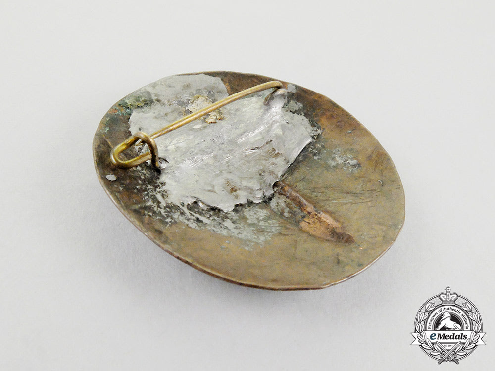 a_third_reich_period_german_sword_runic_badge_cc_6898