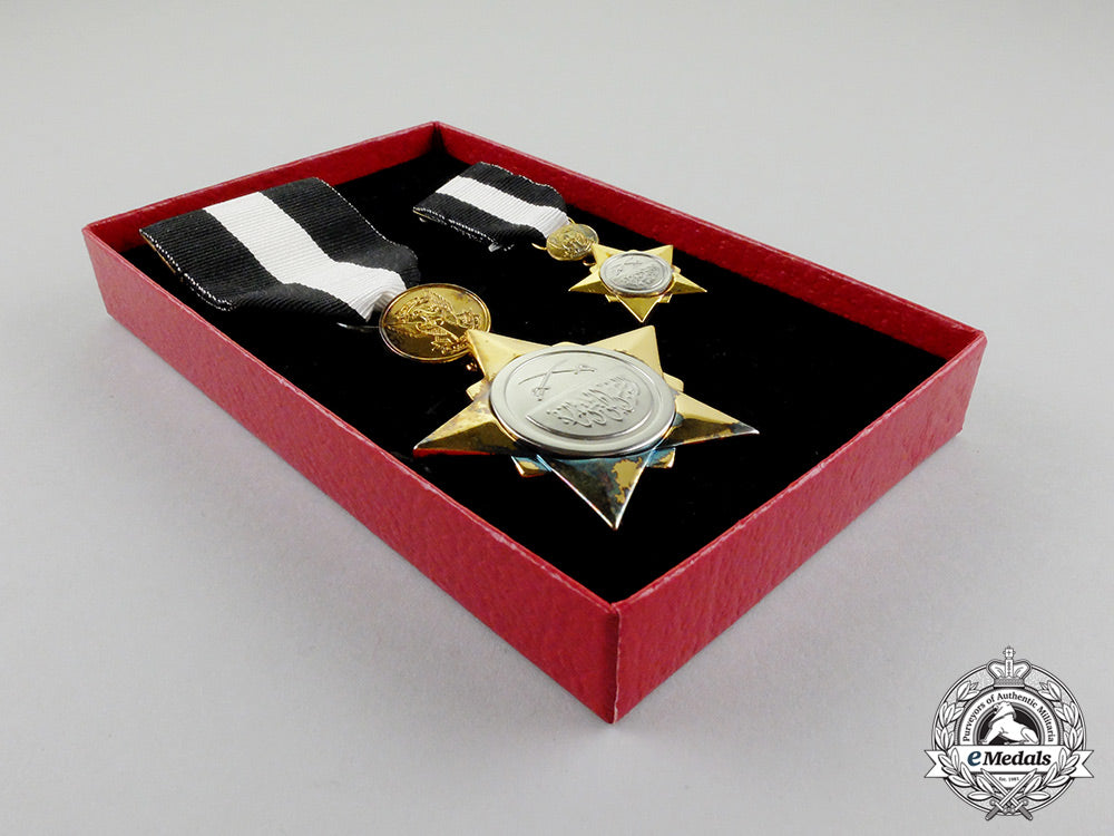 a_sudanese_army_long_and_distinguished_service_order,_fullsize_and_miniature,_boxed_cc_7283