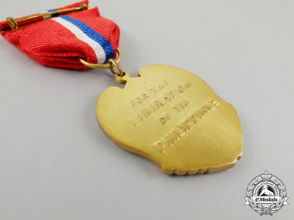 a_second_war_philippine_liberation_medal_with_case_cc_7300