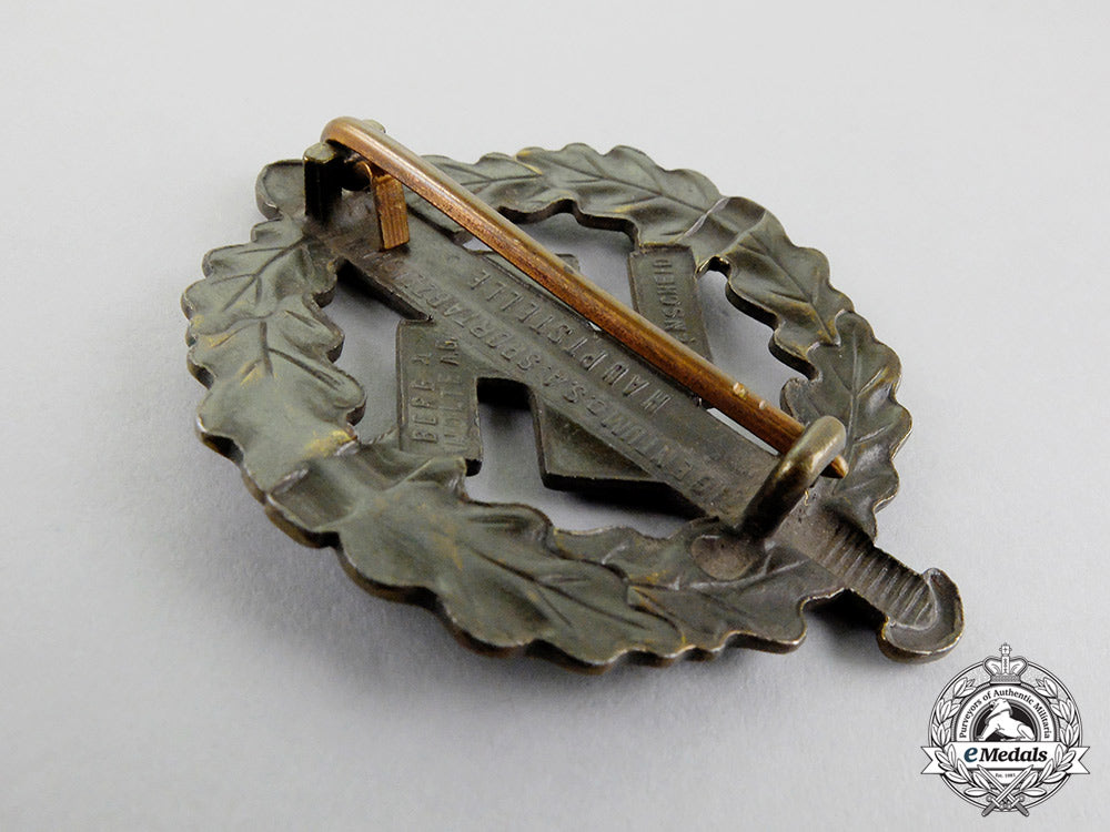 a_bronze_grade_sa_sports_badge_with_its_matching_stick_pin_cc_7386