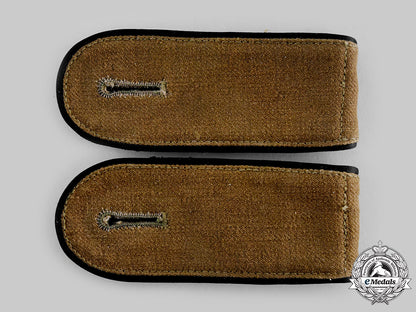 germany,_third_reich._a_pair_of_army(_em)_transport_troop_tropical_shoulder_straps_ci19_0012_1