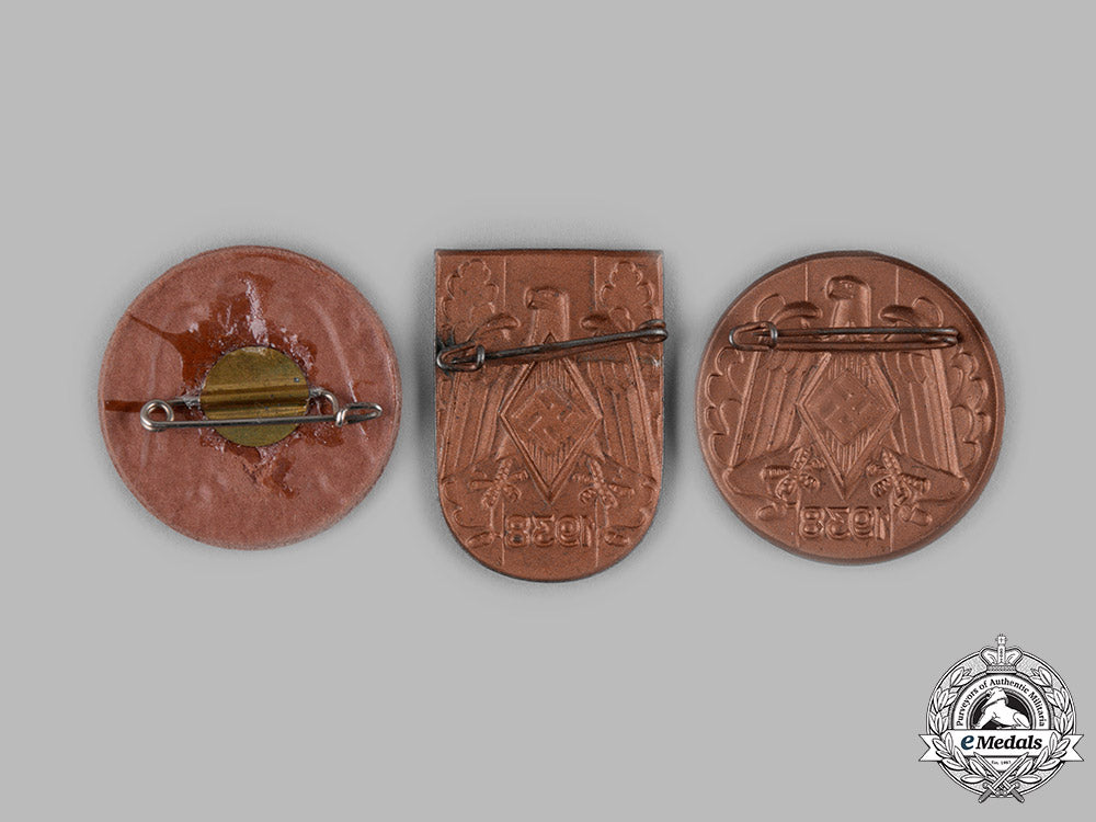 germany,_hj._a_group_of_hj1938_badges_ci19_0028