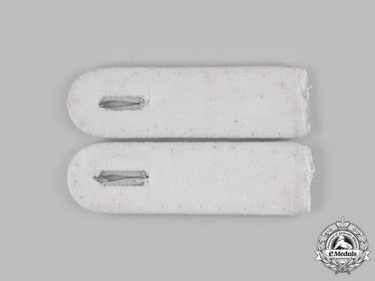 germany,_heer._a_set_of_infantry_leutnant_shoulder_boards_ci19_0040