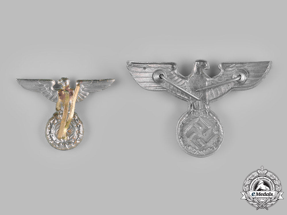germany,_third_reich._a_pair_of_eagle_cap_insignia_ci19_0074