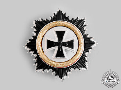germany,_federal_republic._a_german_cross,_gold_grade_with_case,1957_version_ci19_0081_1