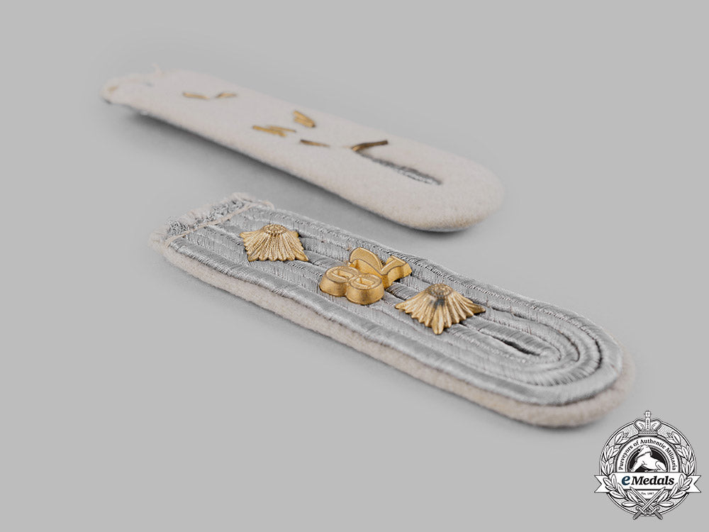 germany,_heer._a_set_of78_th_infantry_division_hauptmann_shoulder_boards_ci19_0103