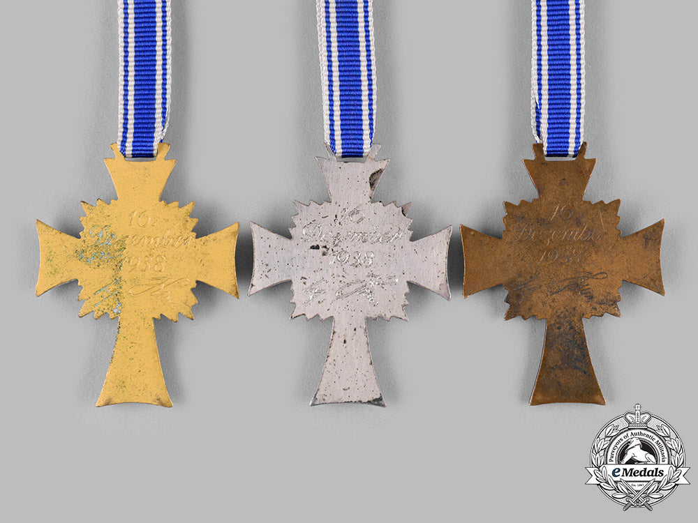germany,_third_reich._a_group_of_honour_cross_of_the_german_mother,_all_grades_ci19_0121_2