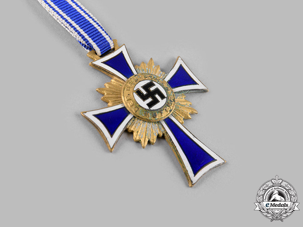 germany,_third_reich._a_group_of_honour_cross_of_the_german_mother,_all_grades_ci19_0122_2