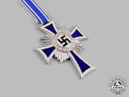 germany,_third_reich._a_group_of_honour_cross_of_the_german_mother,_all_grades_ci19_0123_2