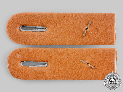 germany,_heer._a_pair_of_construction_oberleutnant_shoulder_boards_ci19_0156_1
