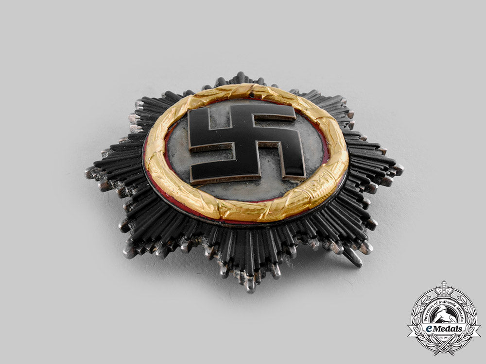 germany,_wehrmacht._a_german_cross_in_gold,_by_deschler,_heavy_version_ci19_0181_1