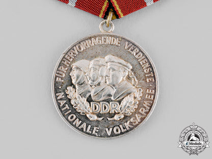 germany,_gdr._a_national_people’s_army(_nva)_distinguished_service_medal,_silver_grade,_with_case_ci19_0326