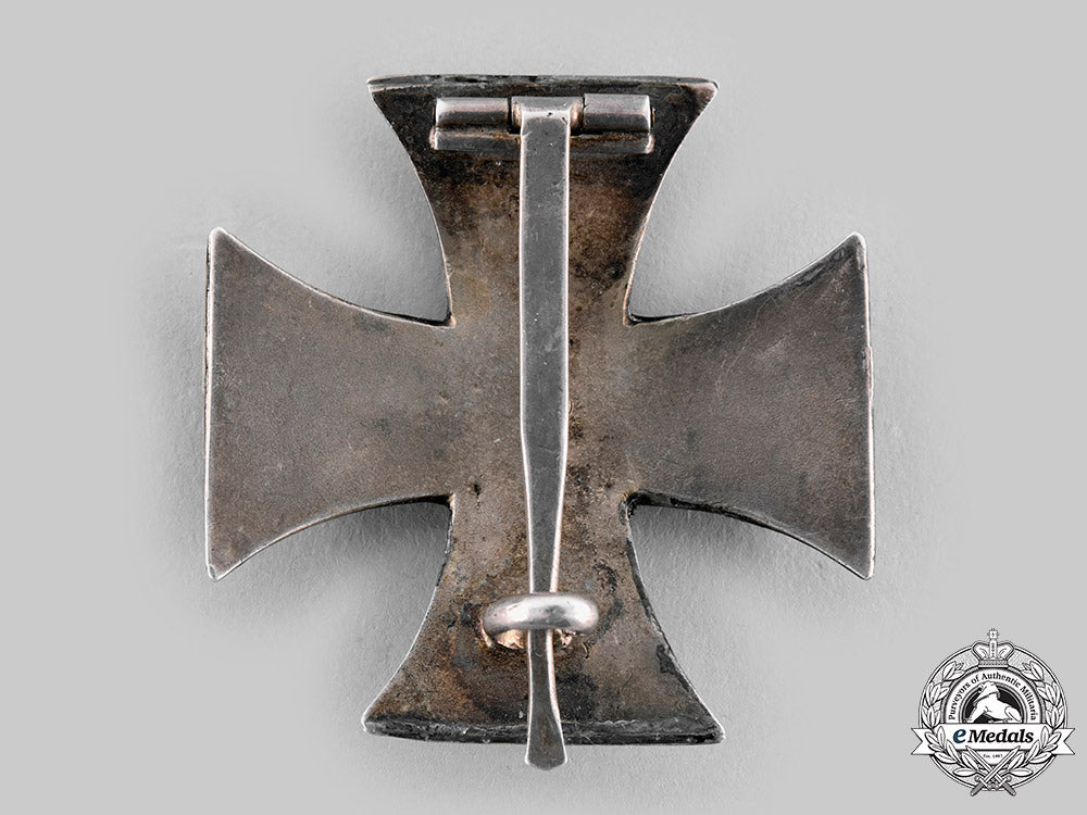 prussia,_kingdom._an_iron_cross1813,_i_class,_museum_specimen_ci19_0421_1