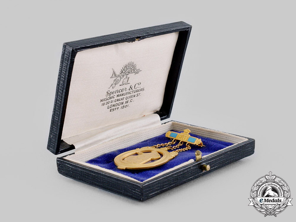 international._a_royal_masonic_hospital_jewel,_by_spencer&_co.,_c.1909_ci19_0510_2_1