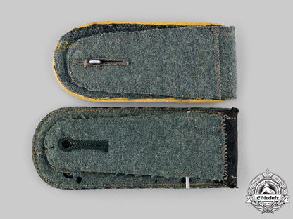germany,_heer._a_pair_of_shoulder_straps_ci19_0682