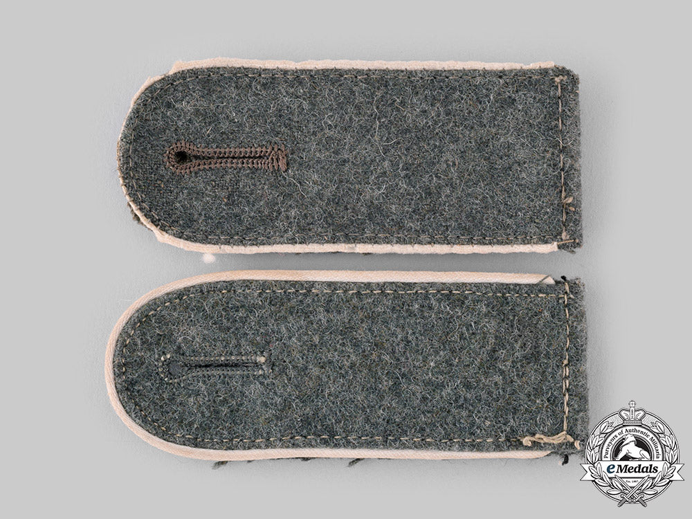 germany,_heer._a_set_of_infantry_enlisted_personnel_shoulder_straps_ci19_0704