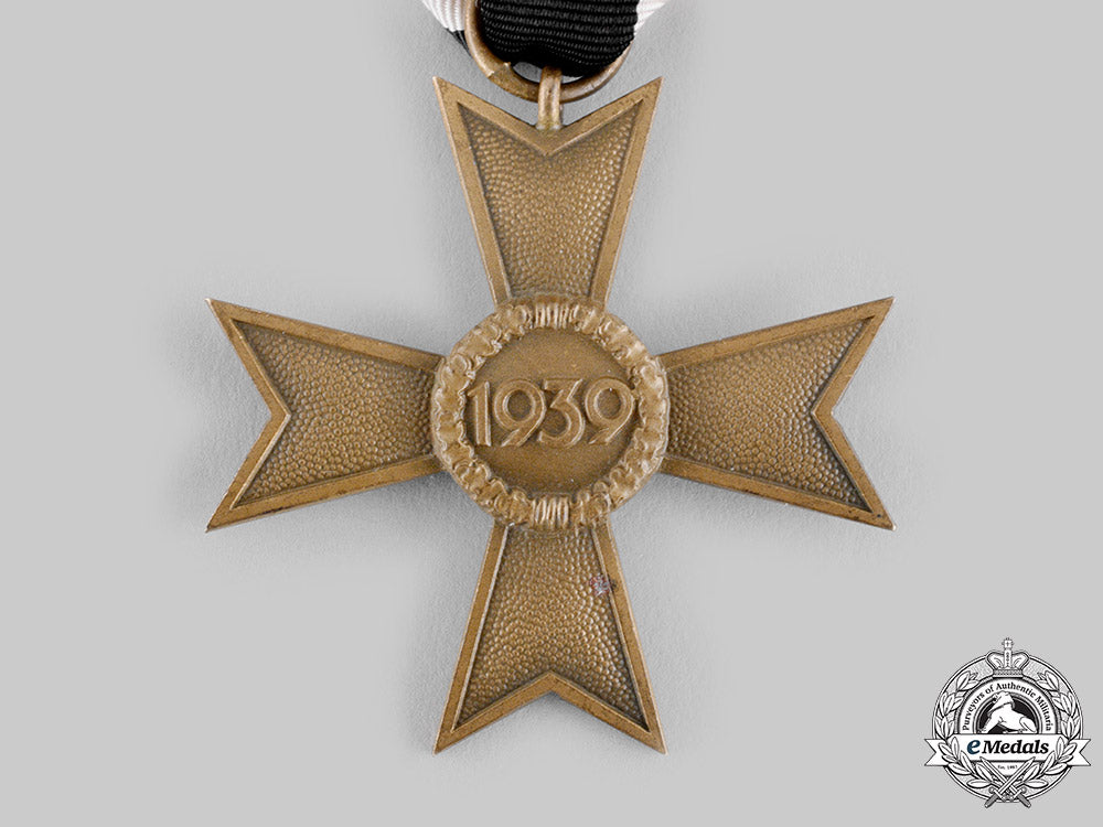 germany,_third_reich._a_pair_of_merit_decorations_ci19_0733_2