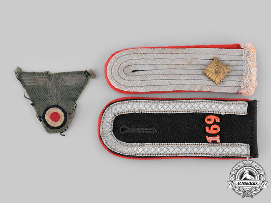 germany,_heer._a_lot_of_uniform_insignia_ci19_0760_2