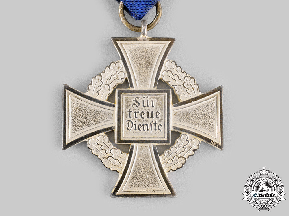 germany,_third_reich._a25-_year_civil_service_faithful_service_medal,_with_case_ci19_0766