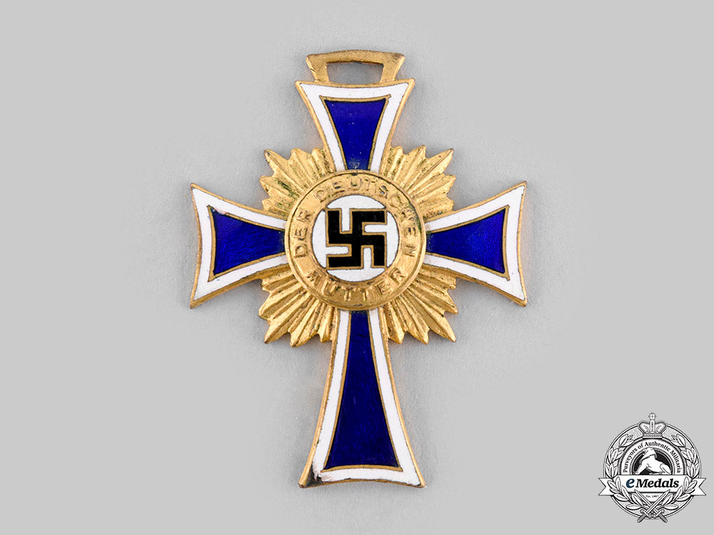 germany,_third_reich._an_honour_cross_of_the_german_mother,_gold_grade_with_case,_by_alfred_stübbe_ci19_0784_1
