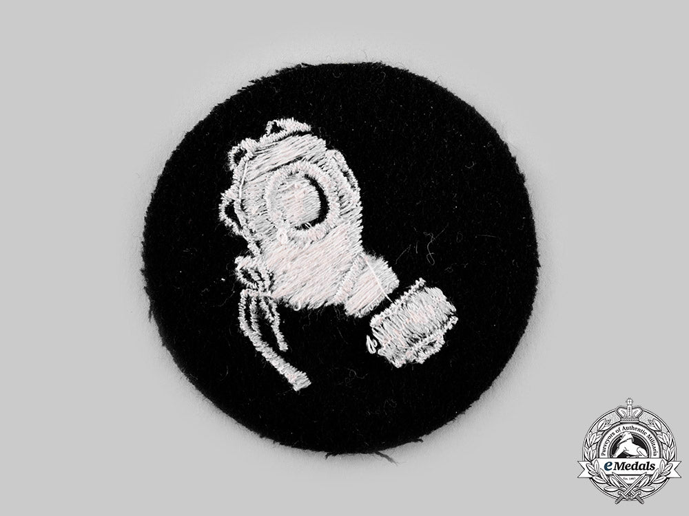 germany,_ss._a_gas_protection_nco’s_sleeve_insignia_ci19_0806_1