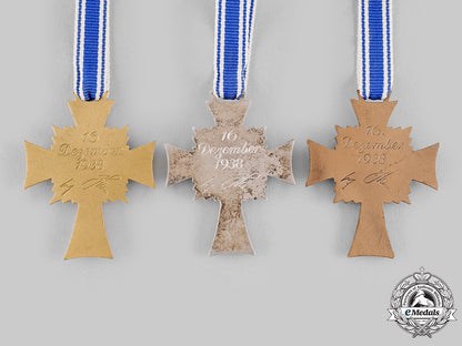 germany,_third_reich._a_lot_of_honour_crosses_of_the_german_mother,_all_grades_ci19_0915