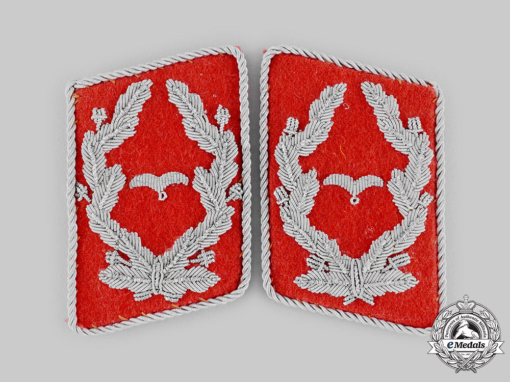 germany,_luftwaffe._a_set_of_flak_major_collar_tabs_ci19_0916