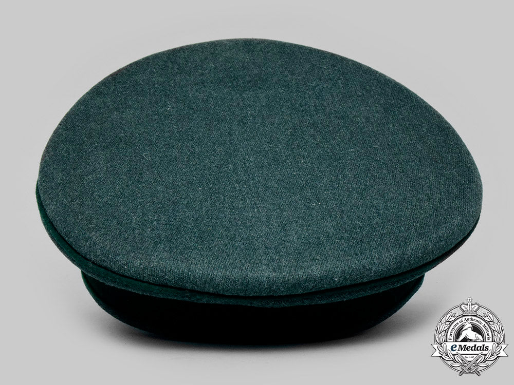 germany,_heer._an_army_forestry_service_officer’s_visor_cap_ci19_0926