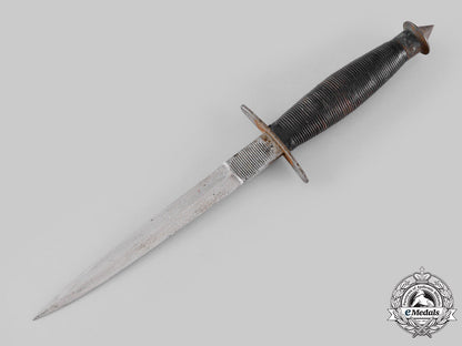 united_states._a_first_special_service_force_v-42_stiletto_by_w.r._case&_sons_ci19_0930