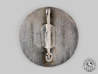 germany,_third_reich._a_winterhilfswerk_donor_appreciation_badge_by_paulmann&_crone_ci19_0958
