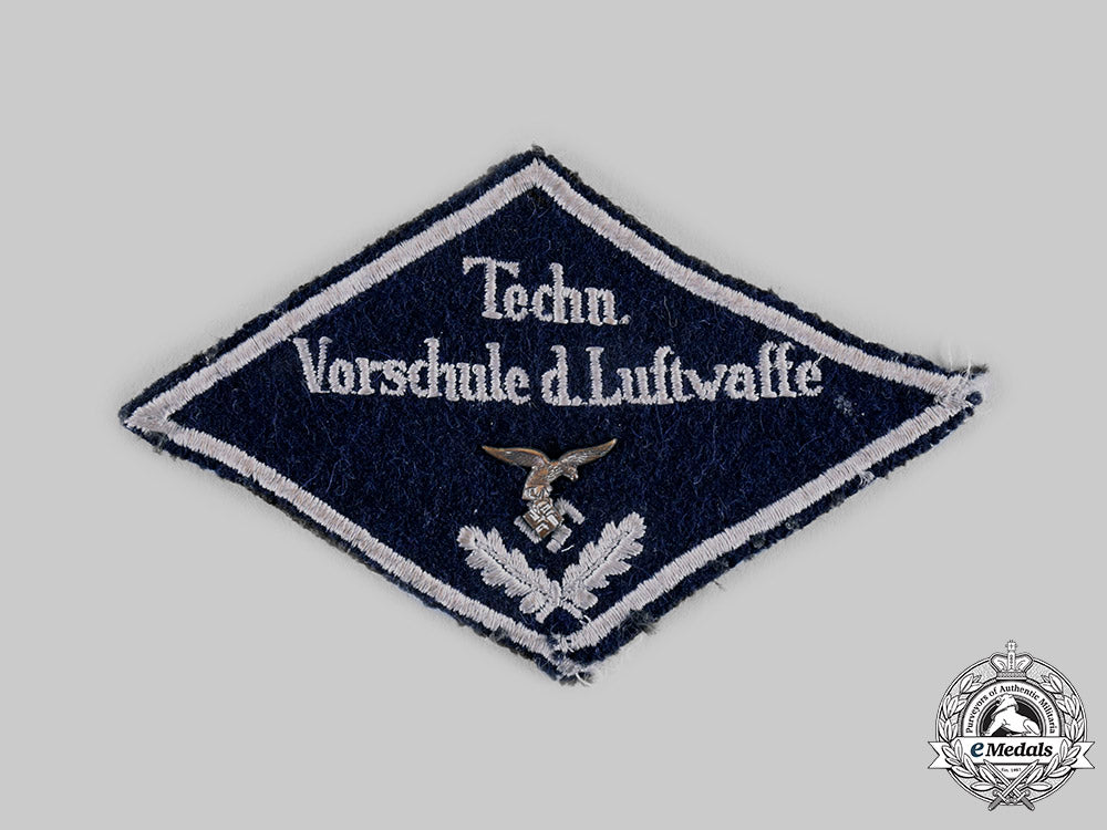 germany,_luftwaffe._a_technische_vorschule_der_luftwaffe(_preparatory_technical_school_of_the_luftwaffe)_patch_ci19_1013_1_1