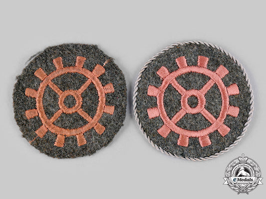 germany,_heer._a_pair_of_motor_mechanic_specialist_sleeve_patches_ci19_1056