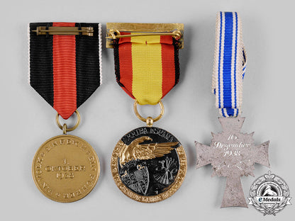 germany,_third_reich._a_lot_of_three_medals_ci19_1073