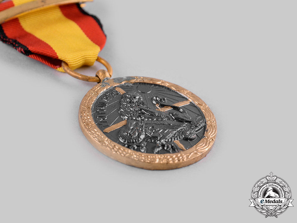 germany,_third_reich._a_lot_of_three_medals_ci19_1075