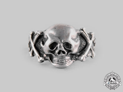 germany,_third_reich._a_silver_commemorative_totenkopf_ring_ci19_1147_1