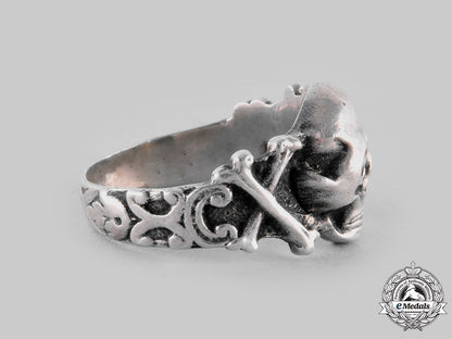 germany,_third_reich._a_silver_commemorative_totenkopf_ring_ci19_1148_1