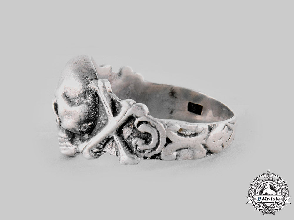 germany,_third_reich._a_silver_commemorative_totenkopf_ring_ci19_1150_1
