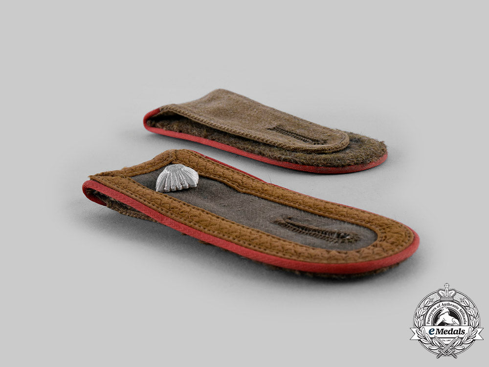 germany,_heer._a_set_of_flak/_artillery_feldwebel_tropical_shoulder_straps_ci19_1155_1