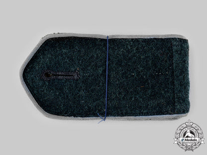 germany,_wehrmacht._a_set_of_turkestan_legion_volunteer’s_shoulder_straps_ci19_1270_2_1