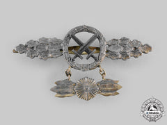 Germany, Luftwaffe. An Air-To-Ground Support Squadron Clasp, Gold Grade With Star Pendant