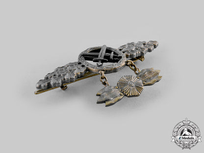 germany,_luftwaffe._an_air-_to-_ground_support_squadron_clasp,_gold_grade_with_star_pendant_ci19_1318_1_1_1