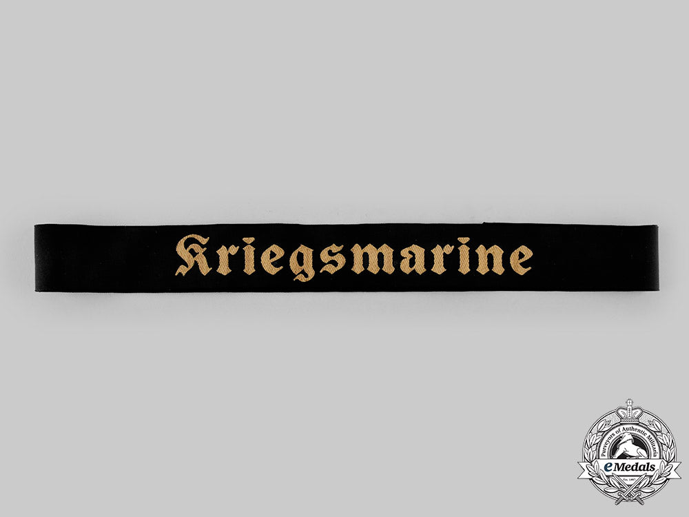 germany,_kriegsmarine._a_lot_of_uniform_insignia_ci19_1336_1_1