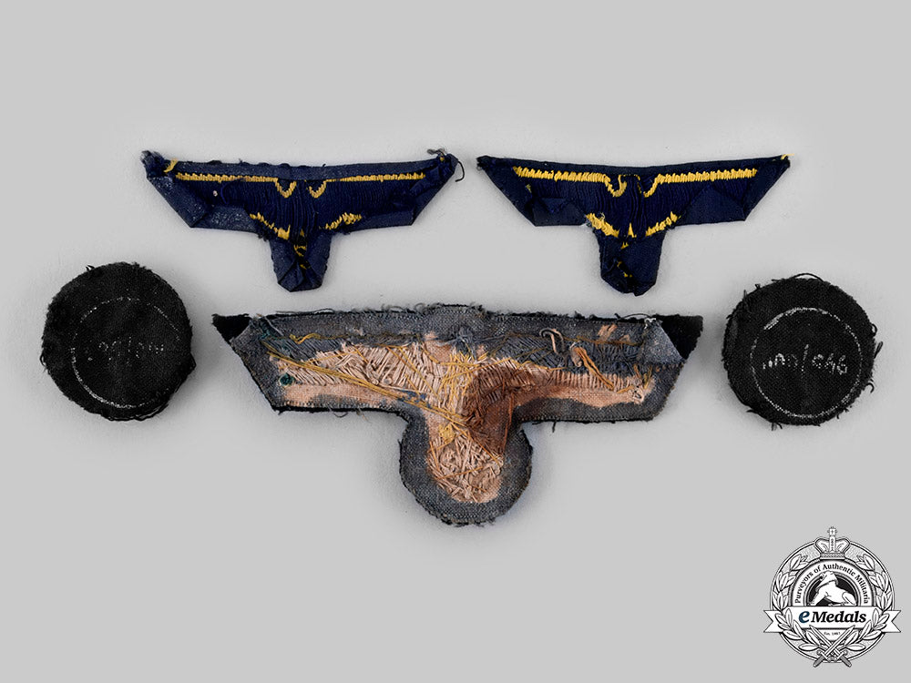 germany,_kriegsmarine._a_lot_of_uniform_insignia_ci19_1341_1_1