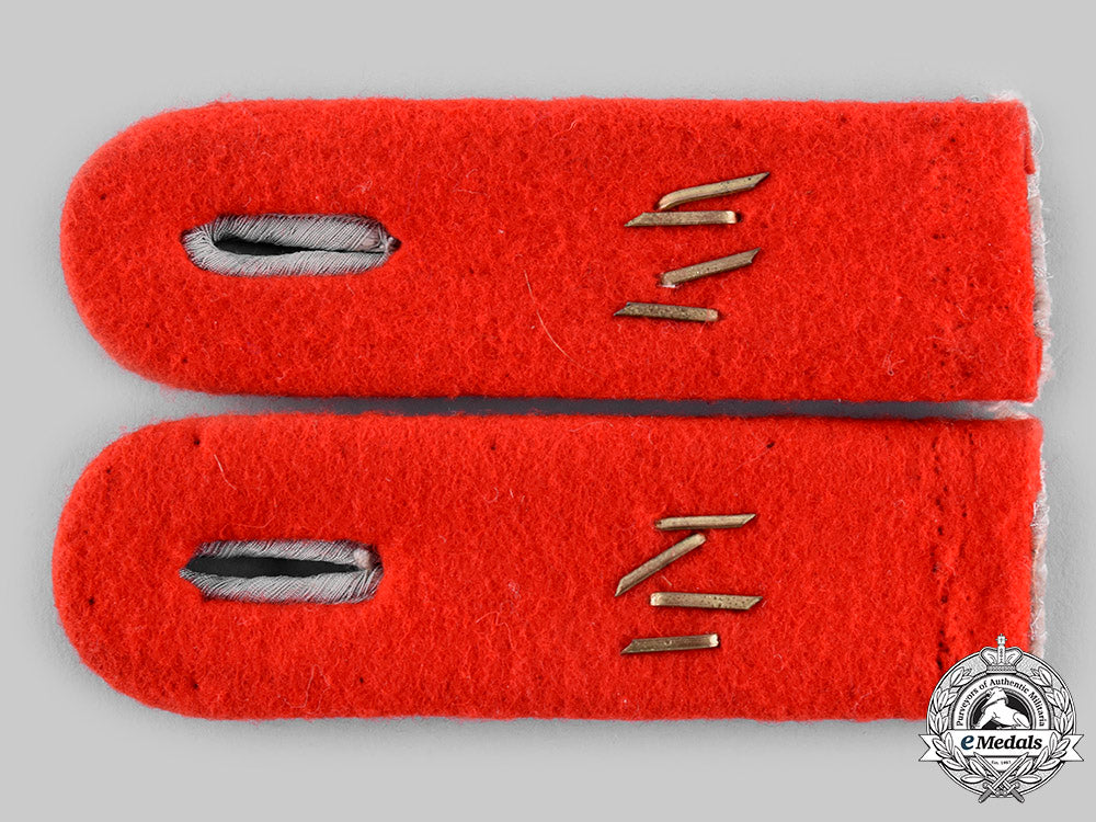 germany,_heer._a_pair_of_artillery_leutnant_shoulder_boards_ci19_1349_1