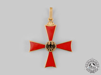 germany,_federal_republic._an_order_of_merit,_commander's_cross_with_case,_by_schuler&_kun_ci19_1361