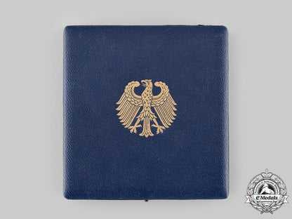 germany,_federal_republic._an_order_of_merit,_commander's_cross_with_case,_by_schuler&_kun_ci19_1364