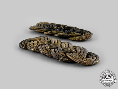 germany,_heer._a_set_of_generalfeldmarschall_shoulder_board_decorations_ci19_1377_1