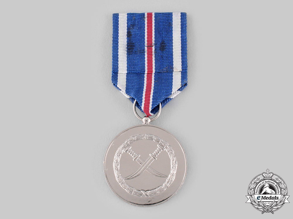 bahrain,_kingdom._a_police_medal_of_merit_for_devotion_to_duty_ci19_1404
